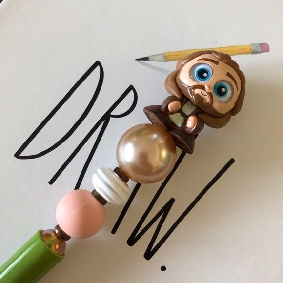Disney Doorables: Star Wars: Qui-Gon Jinn handmade beaded pen - Picture 1 of 3